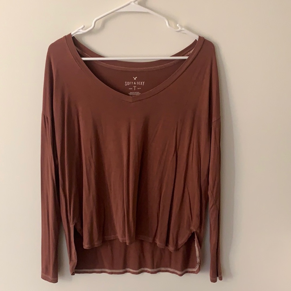 American Eagle long sleeve tee